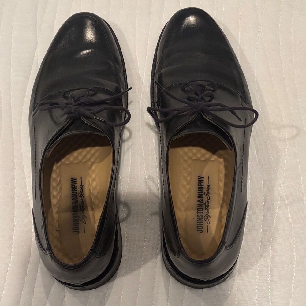 Johnston & Murphy Black Leather Derby Lace-Up Shoes